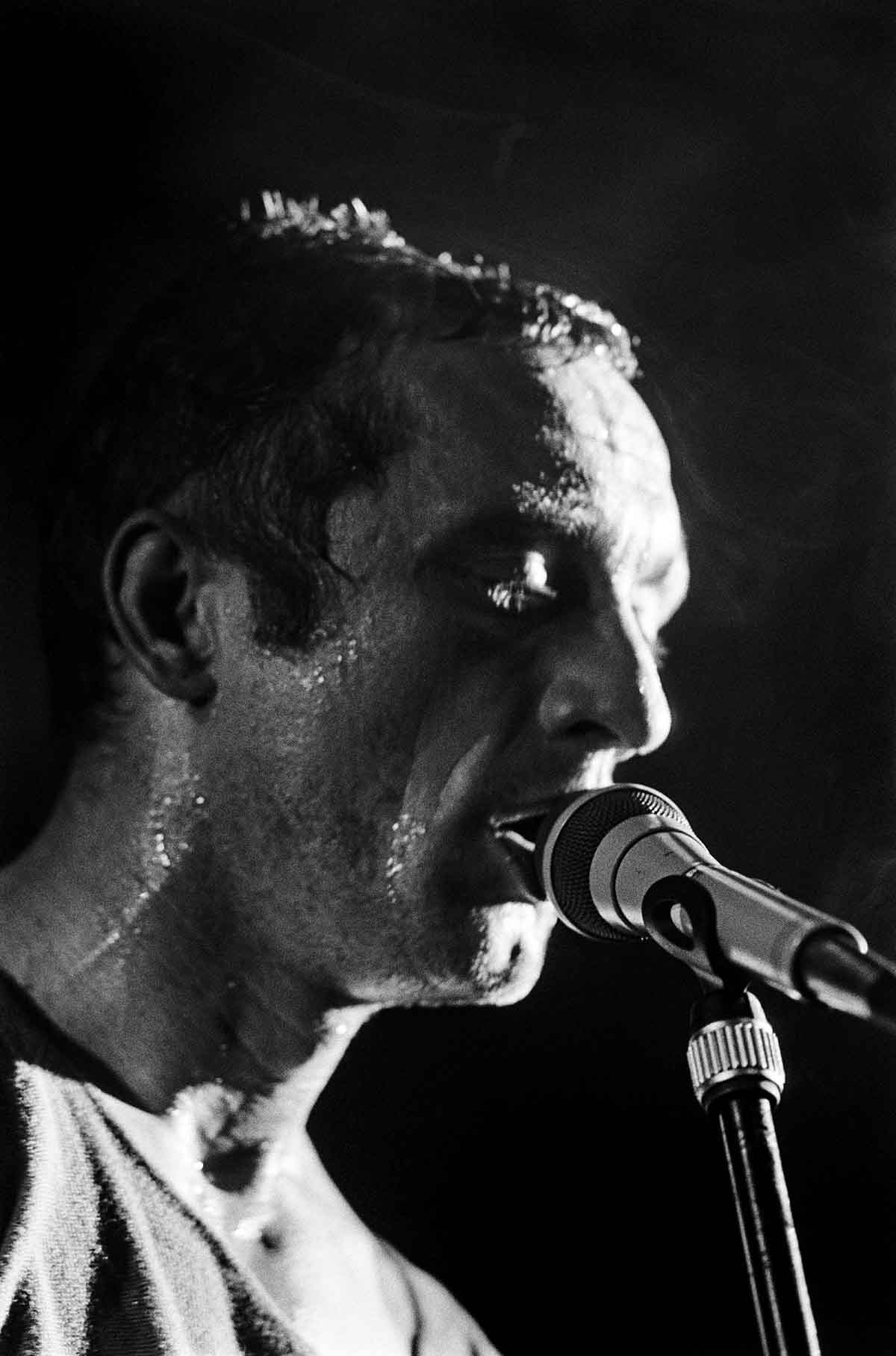 Live photos of experimental New Wave, Noise, Post-Punk, Industrial en Avantgarde bands inge-bekkers-photography-me-and-the-heat-Paard van Troje-1984-live-alternative-bands-1026-fotografie