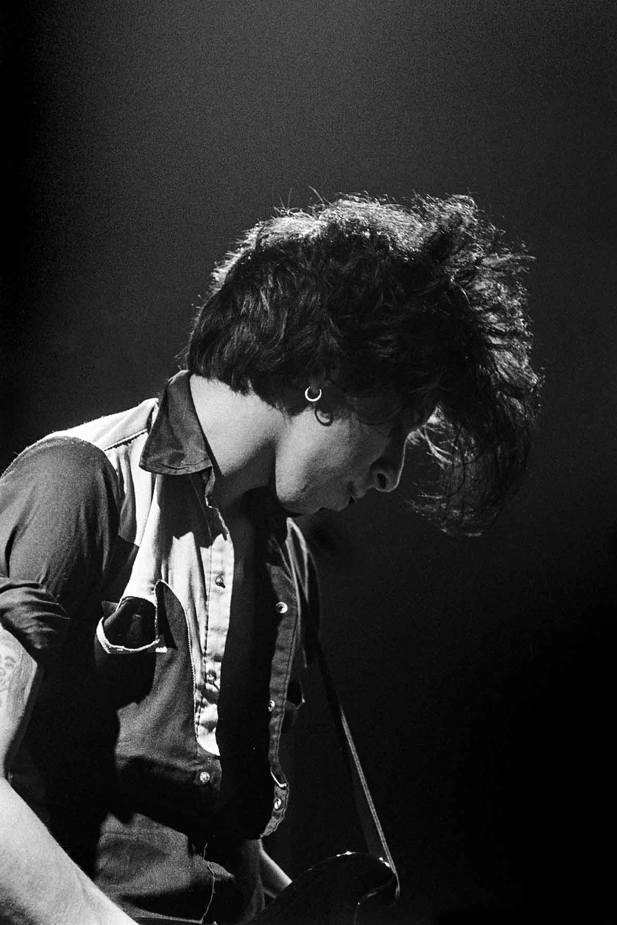 Live photos of experimental New Wave, Noise, Post-Punk, Industrial en Avantgarde bands inge-bekkers-photography-gun-club-pandora_1984-live-alternative-bands-0875-fotografie